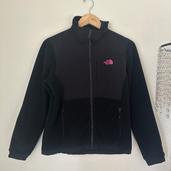 The North Face Black Breast Cancer Awareness Denali Fleece Jacket Size S… - Picture 4 of 16